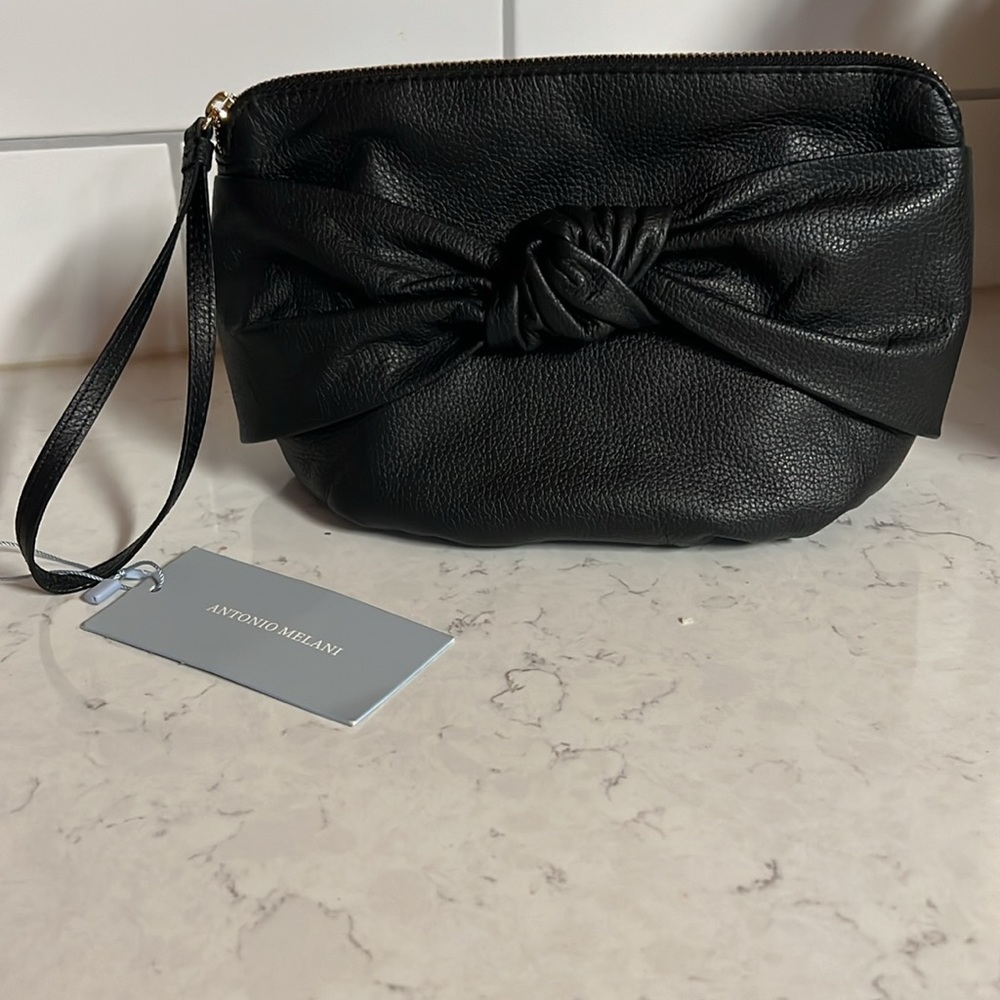 NWT! Cute Soft Large Leather w Black Bow Wristlet Cosmetic Bag